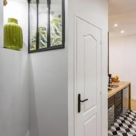 Architect S Designer Studio Near To Eiffel Tower Appartamento Parigi